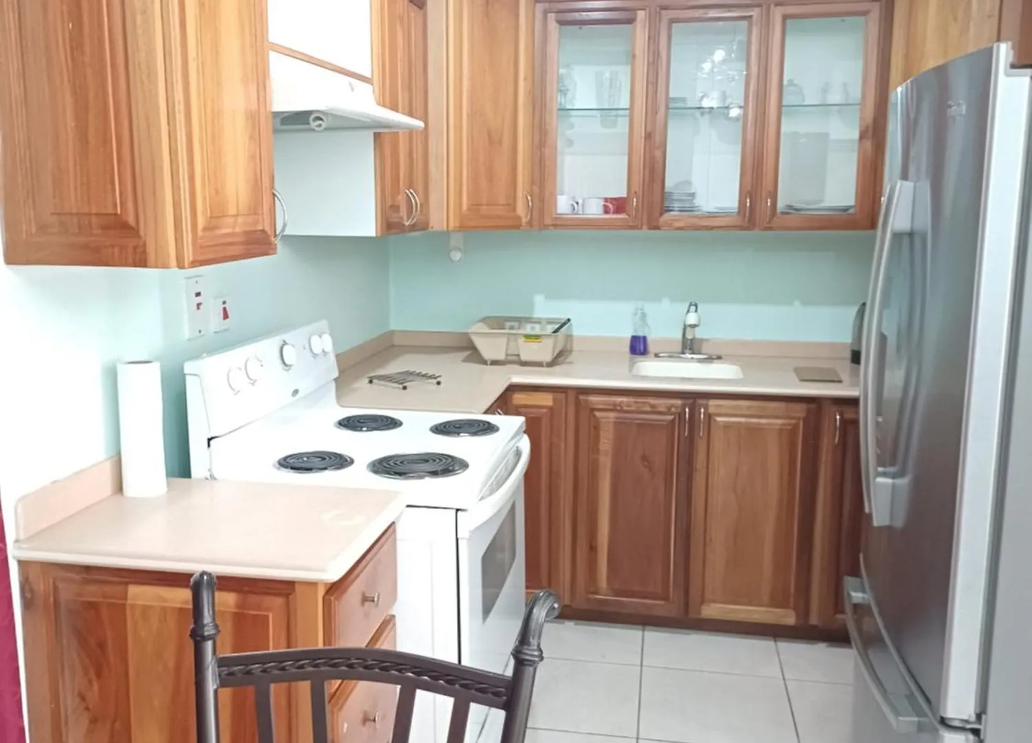 Embassy Deluxe 2 Apartment Kingston